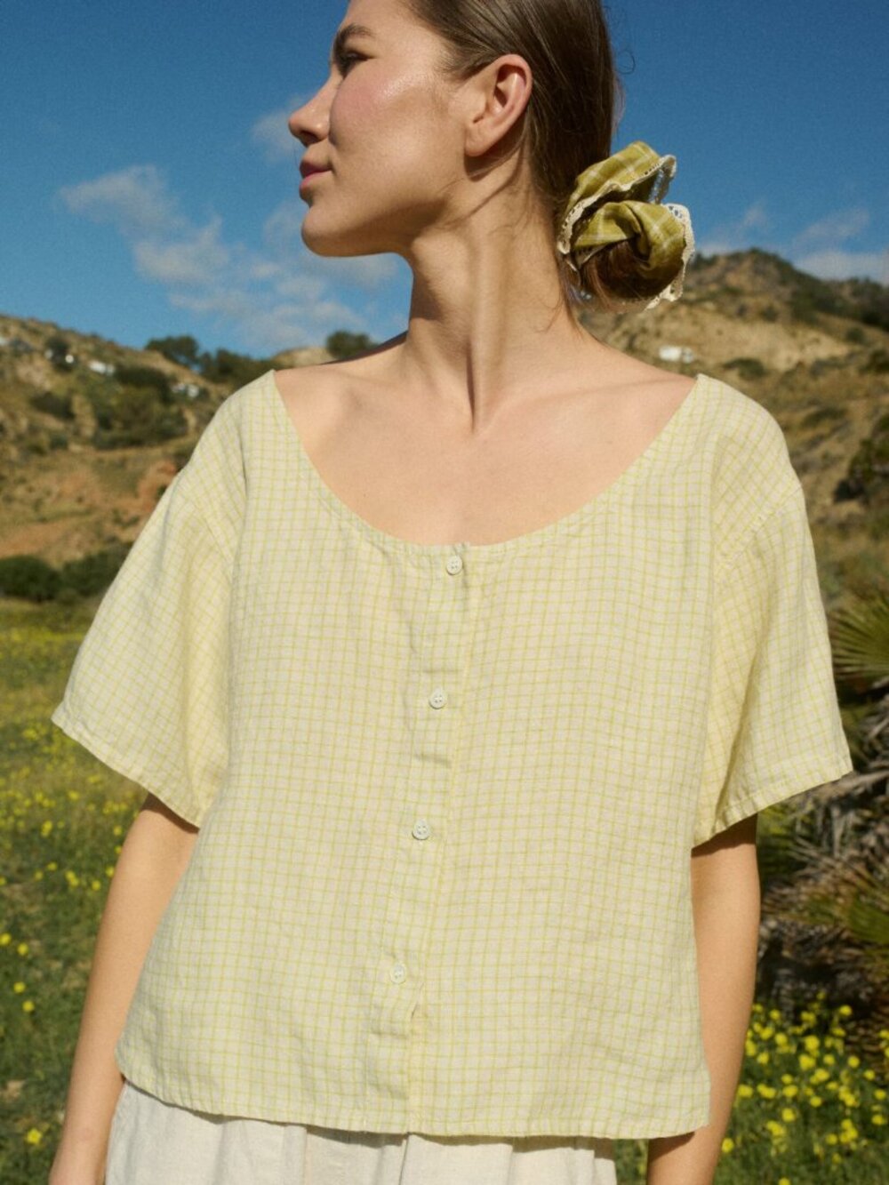 LINENFOX Simon Linen Top - Apple Checks